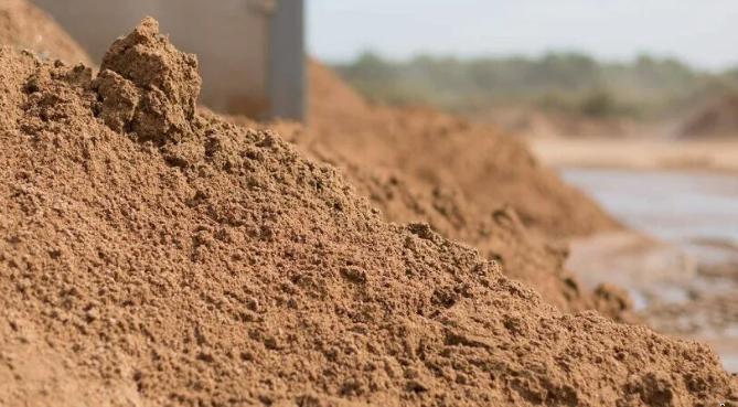 Песок на планете заканчивается быстрее нефти